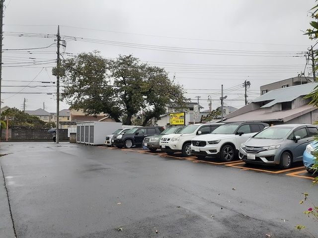 近くのコインパーキングまで256m(徒歩4分)