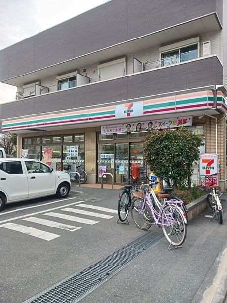 近くのセブンイレブン板橋蓮根3丁目店まで21m(徒歩1分)