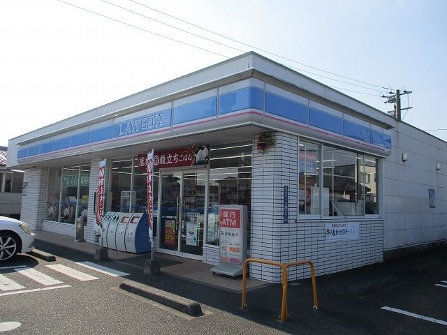 近くのローソン都城鷹尾三丁目店まで450m(徒歩6分)