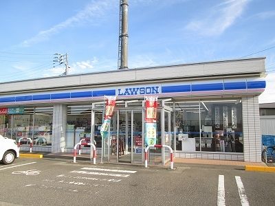 近くのローソンまで440m（徒歩6分）