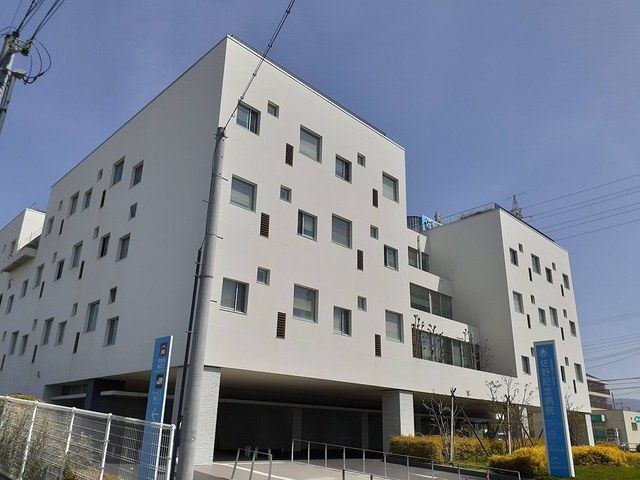 近くの佐野記念病院様まで957m（徒歩12分）