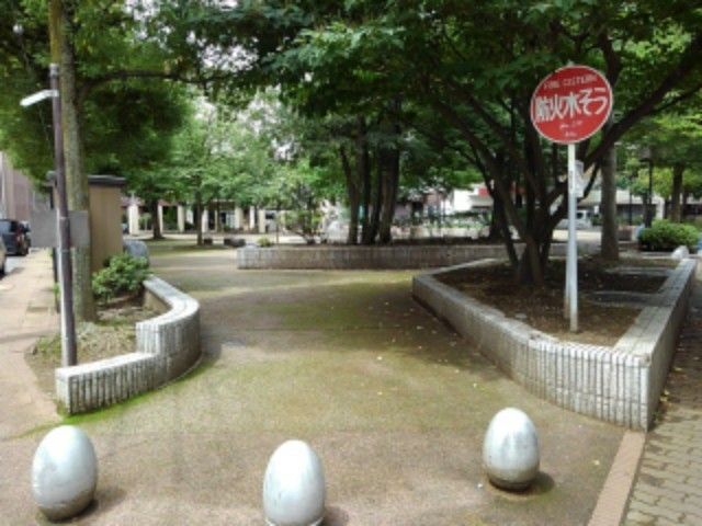 近くの南千歳公園まで160m(徒歩2分)