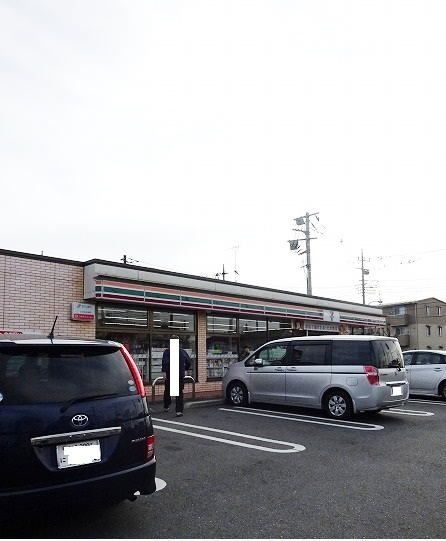 近くのセブンイレブン昭島玉川店まで600m(徒歩8分)