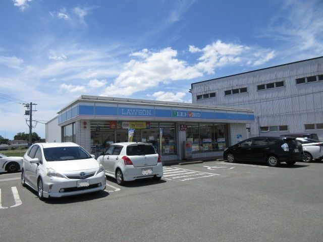 近くのローソン大川三丸店まで650m（徒歩9分）