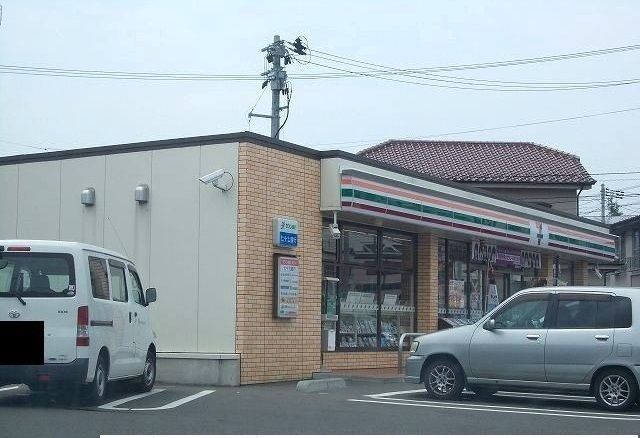 近くのセブンイレブン原町5丁目店まで400m(徒歩5分)