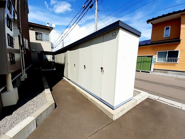 その他