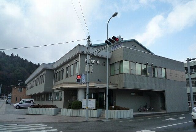 近くの東城病院まで550m（徒歩7分）
