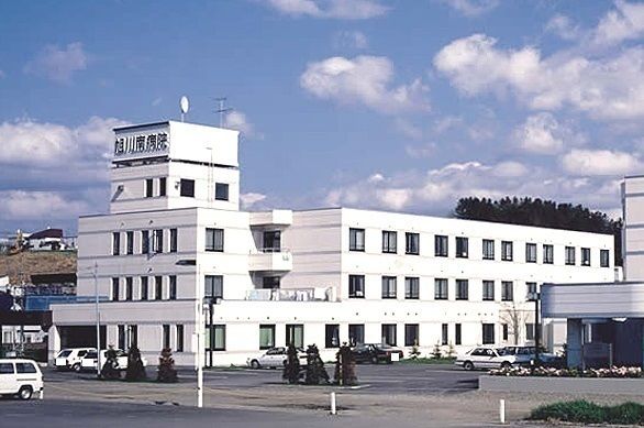近くの旭川南病院まで220m（徒歩3分）