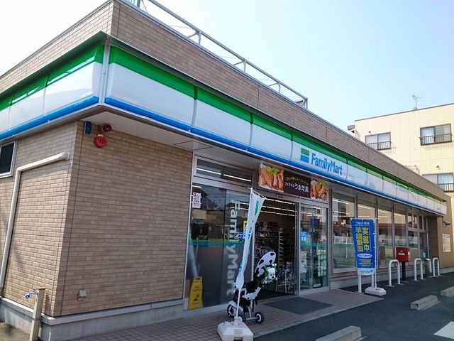 近くのファミリーマート浜松東本郷店まで400m(徒歩5分)