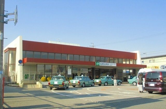 近くの船橋法典駅まで1,600m（徒歩20分）