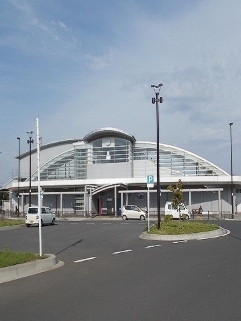 近くの箱根ヶ崎駅まで650m(徒歩9分)