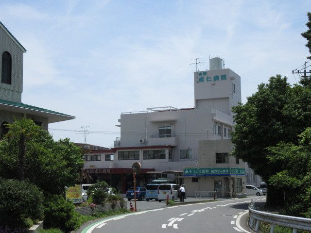 近くの病院まで2,230m（徒歩28分）