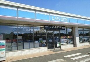 近くのローソン朝霞岡店まで400m(徒歩5分)