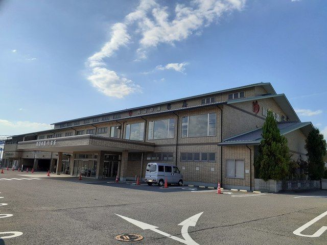 近くの極楽温泉幸の湯　様まで1,300m（徒歩17分）
