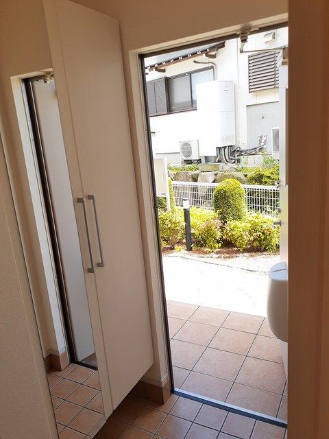 玄関