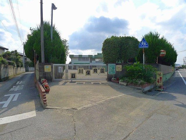 近くの韮川保育園まで700m（徒歩9分）