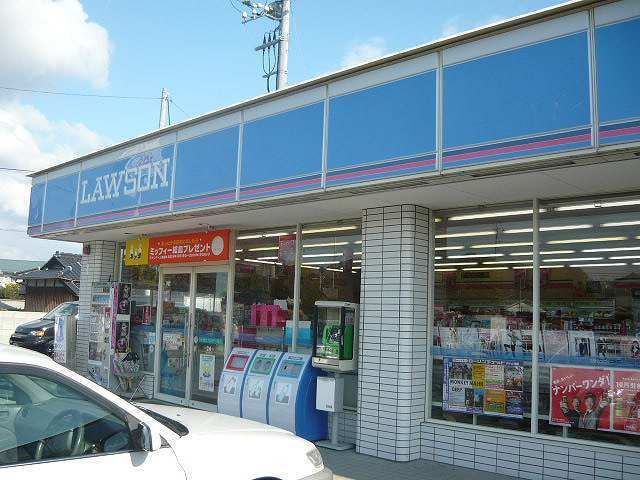 近くのローソン防府本橋町店まで300m（徒歩4分）