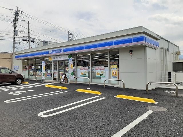 近くのローソン甲府和戸藤塚店まで1,000m(徒歩13分)