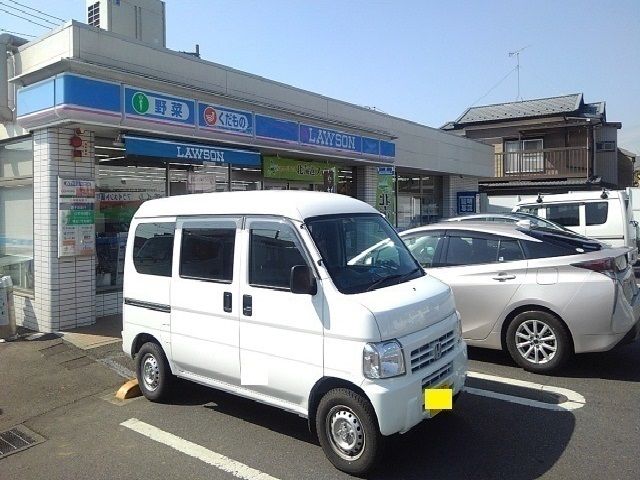 近くのローソンまで700m(徒歩9分)