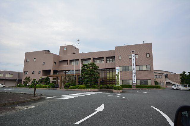 近くの筑前町役場まで500m(徒歩7分)