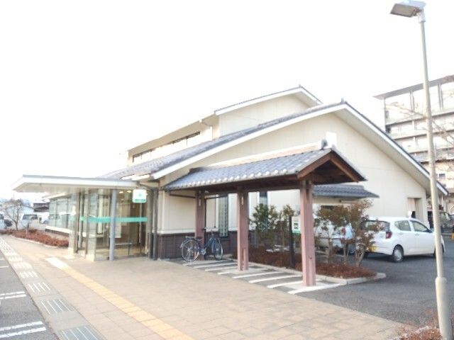 近くの八十二長野銀行松代支店まで850m（徒歩11分）