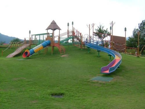 近くの奥越ふれあい公園まで700m(徒歩9分)