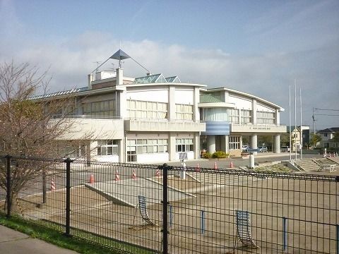 近くの本宮市立本宮まゆみ小学校まで200m(徒歩3分)