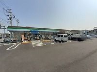近くのクックチャム仏生山店さんまで600m(徒歩8分)
