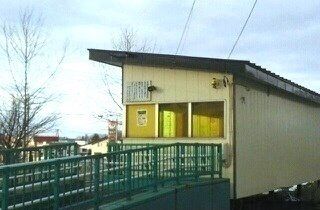 近くの神楽岡駅まで280m（徒歩4分）