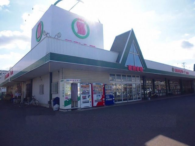 近くのスーパーまで2,000m（徒歩25分）