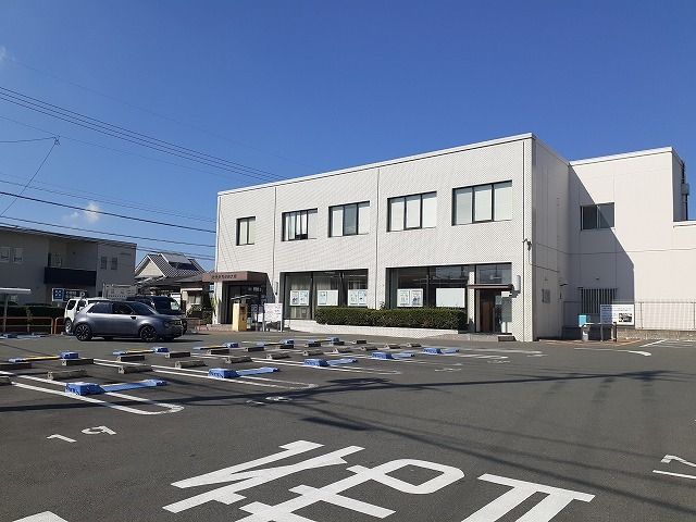 近くの肥後銀行渡鹿支店まで410m（徒歩6分）