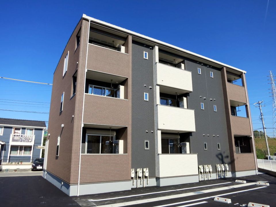 プランドールⅢの外観画像