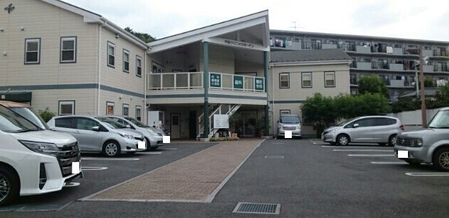 近くの平橋クリニックガーデンまで600m（徒歩8分）