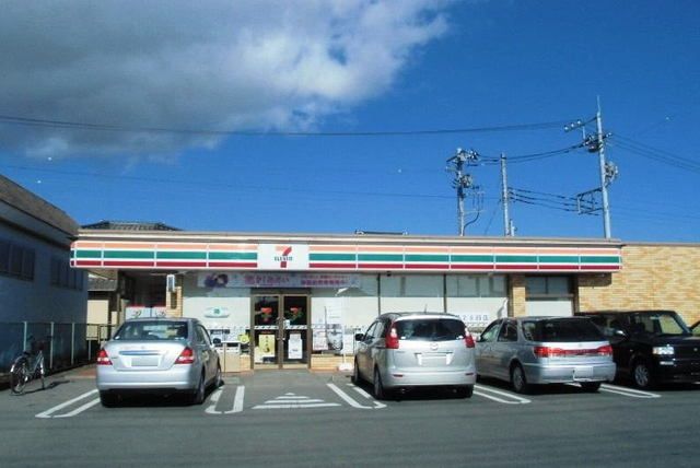 近くのセブンイレブン御殿場駅前店まで350m(徒歩5分)