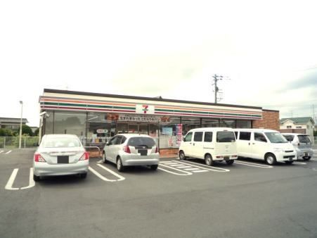 近くのセブンイレブンまで1,200m(徒歩15分)