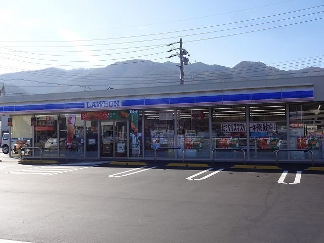 近くのローソン　茅野中沖店まで400m（徒歩5分）