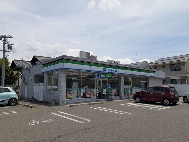 近くのファミリーマート　松本つかま店まで600m（徒歩8分）