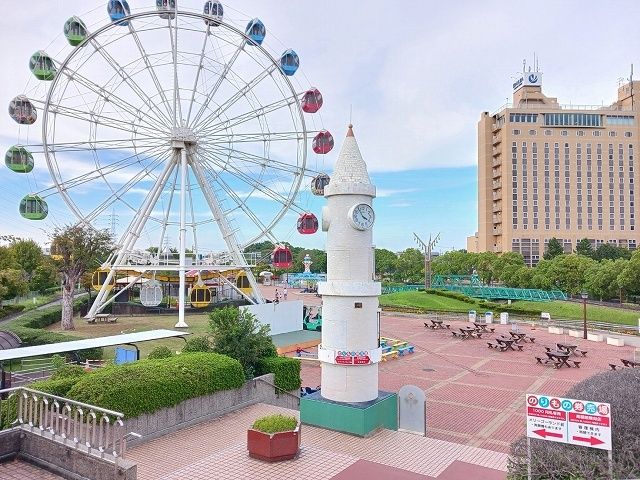 近くの明石公園まで1,800m(徒歩23分)