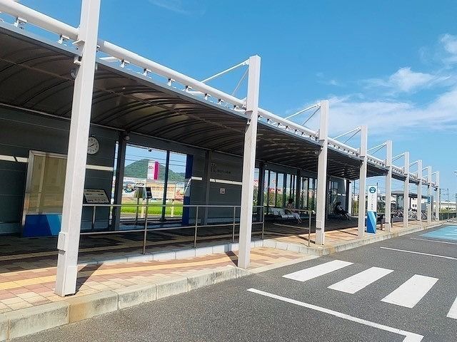 近くのことでん綾川駅さんまで1,800m(徒歩23分)