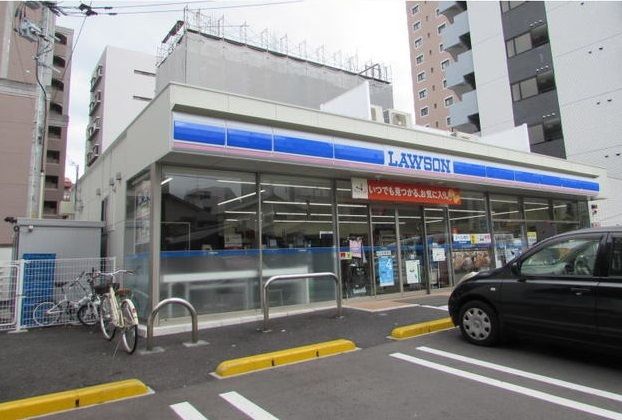 近くのローソン福岡高砂１丁目店まで120m（徒歩2分）