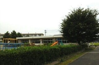 近くの二本松市杉田幼稚園まで1,260m(徒歩16分)