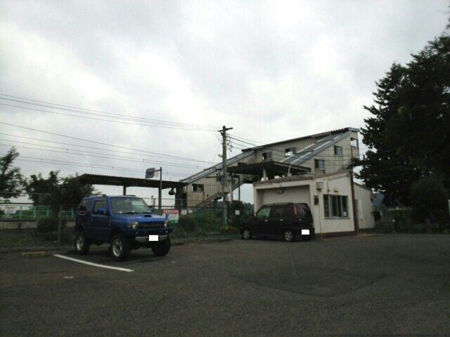 近くのJR杉田駅まで1,100m(徒歩14分)