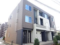 イルミナーレBの外観画像