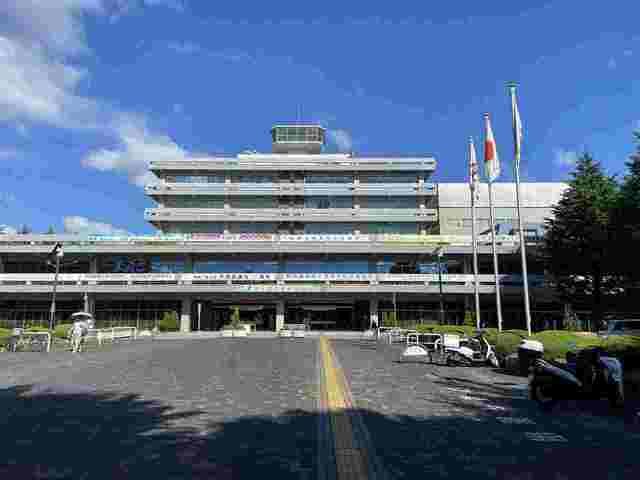近くの相模原市役所まで1,100m（徒歩14分）