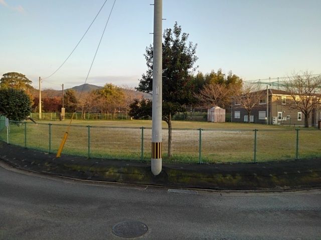 近くのやりみず広場まで510m（徒歩7分）