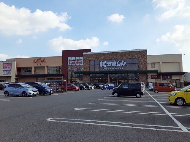 近くのカルナかましんまで1,700m（徒歩22分）