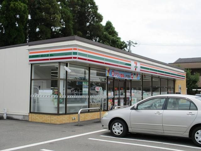 近くのセブンイレブン宮崎田吉店まで210m（徒歩3分）