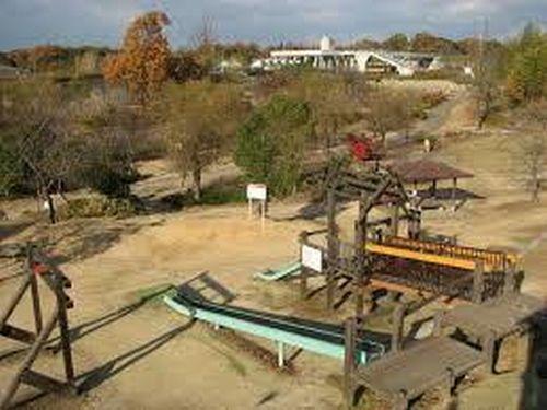 近くの竹取公園様まで2,100m（徒歩27分）