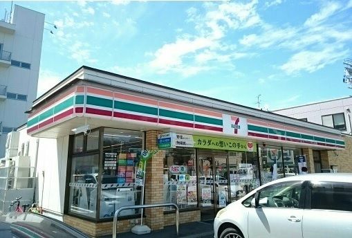 近くのセブンイレブンまで600m(徒歩8分)