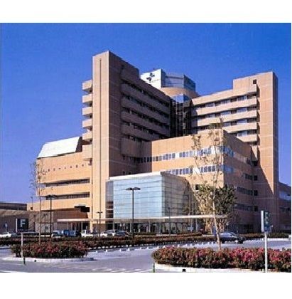 近くの国立病院機構岡山医療センターまで1,200m（徒歩15分）